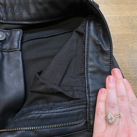 💛American Eagle Vegan Leather High-Waisted Skinny Pants Soft Lined & Stretchy - Picture 4 of 7